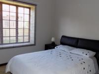 Main Bedroom - 19 square meters of property in Waterval East