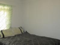 Bed Room 1 - 9 square meters of property in Vaalmarina