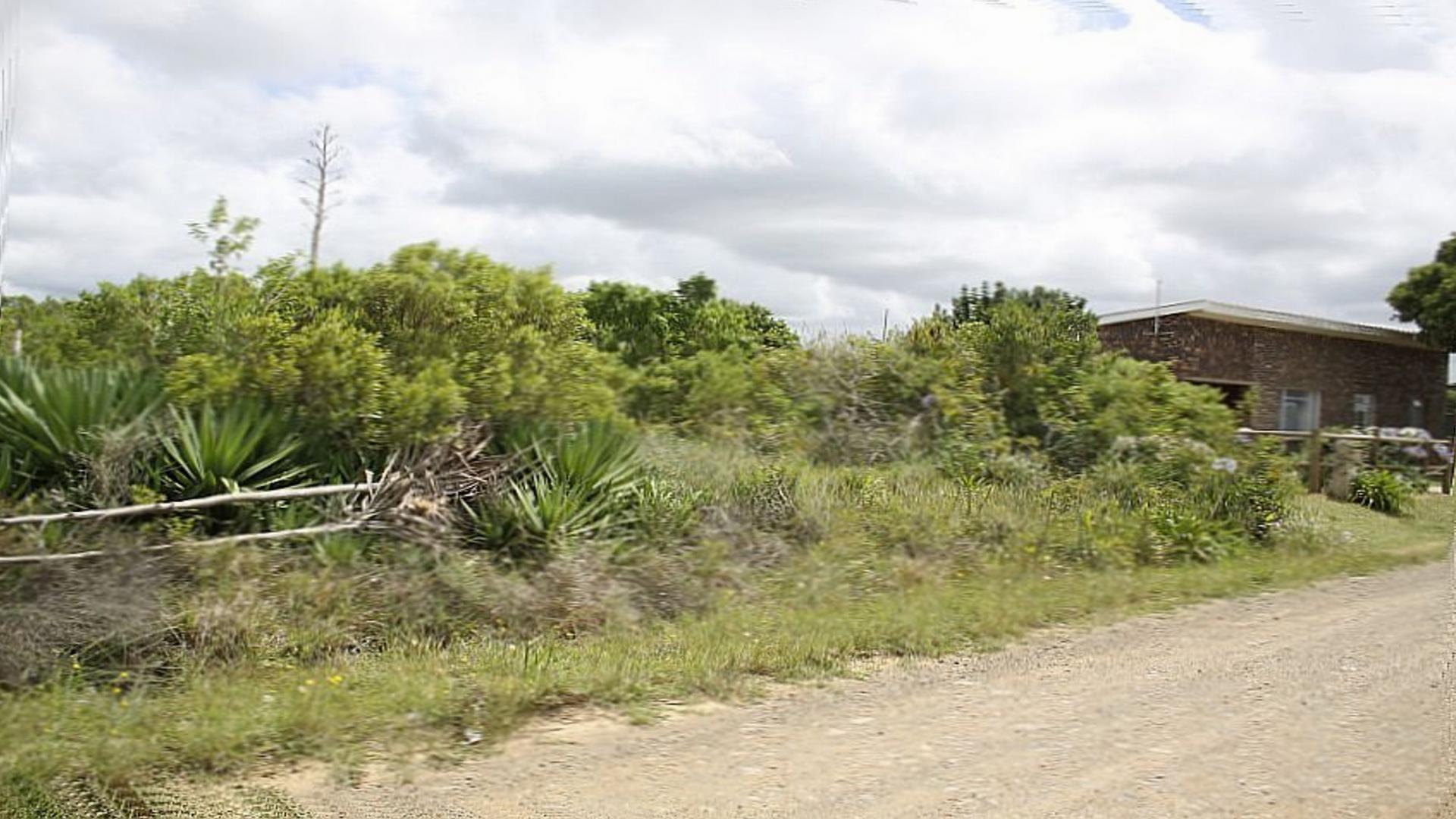 Front View of property in Bushmans River