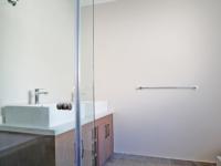 Main Bathroom of property in The Meadows Estate
