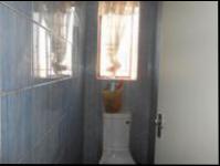 Guest Toilet - 2 square meters of property in Lenasia South