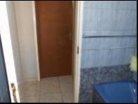 Bathroom 1 - 4 square meters of property in Lenasia South