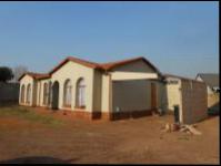 3 Bedroom 1 Bathroom House for Sale for sale in Lenasia South