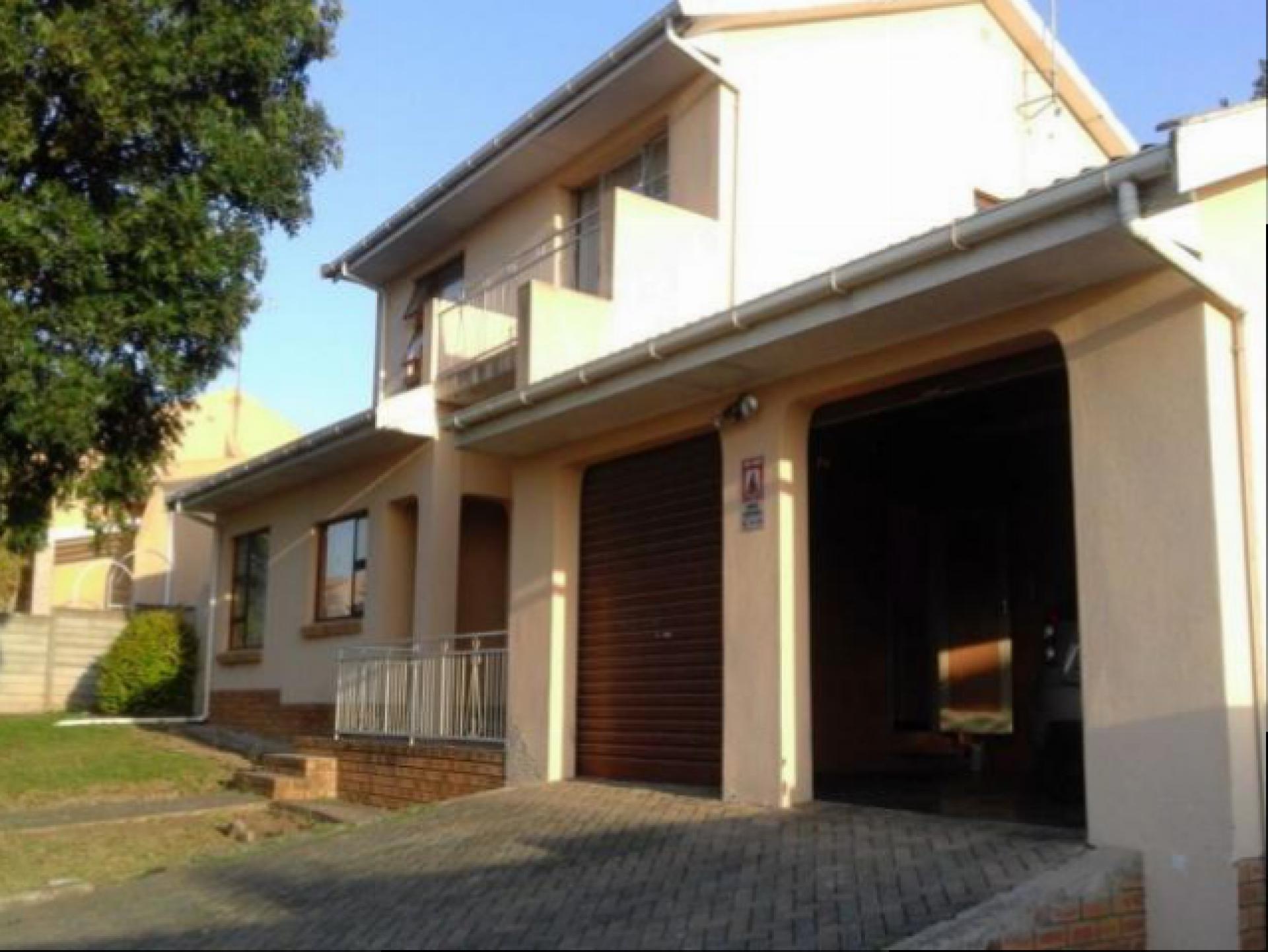 Front View of property in Bisho