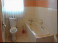 Bathroom 2 of property in Bisho