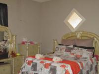 Main Bedroom - 36 square meters of property in Heidelberg - GP