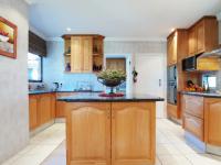 Kitchen - 26 square meters of property in Silver Lakes Golf Estate