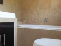 Main Bathroom - 25 square meters of property in Parkdene (JHB)