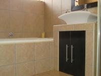 Bathroom 1 - 9 square meters of property in Parkdene (JHB)