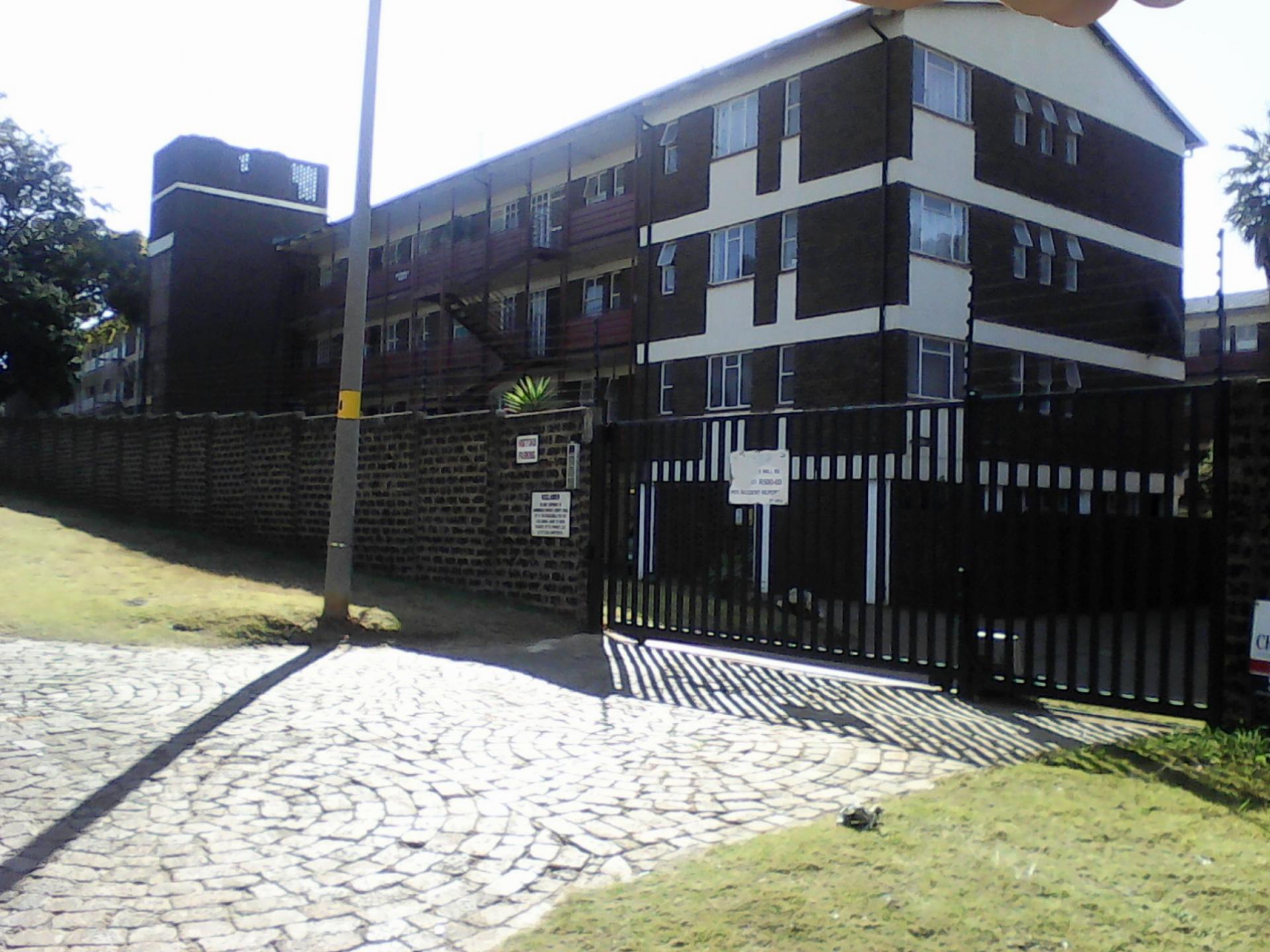 Front View of property in Kempton Park