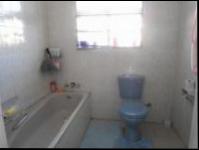 Bathroom 2 - 5 square meters of property in Lenasia South