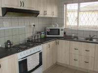 Kitchen - 20 square meters of property in Athlone - CPT