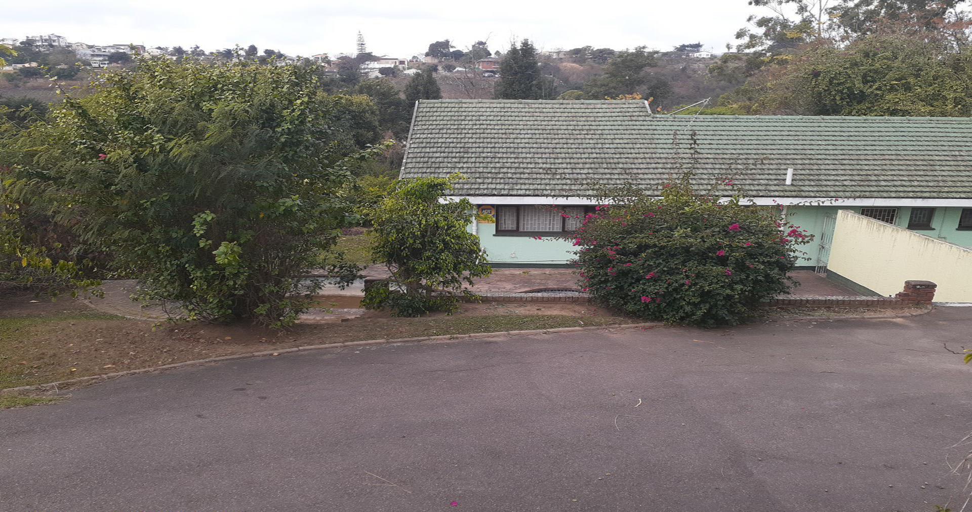 Front View of property in Berea West 