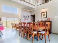 Dining Room - 20 square meters of property in The Meadows Estate