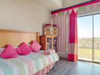Bed Room 3 - 12 square meters of property in The Meadows Estate