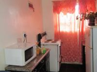 Kitchen - 8 square meters of property in Paarl