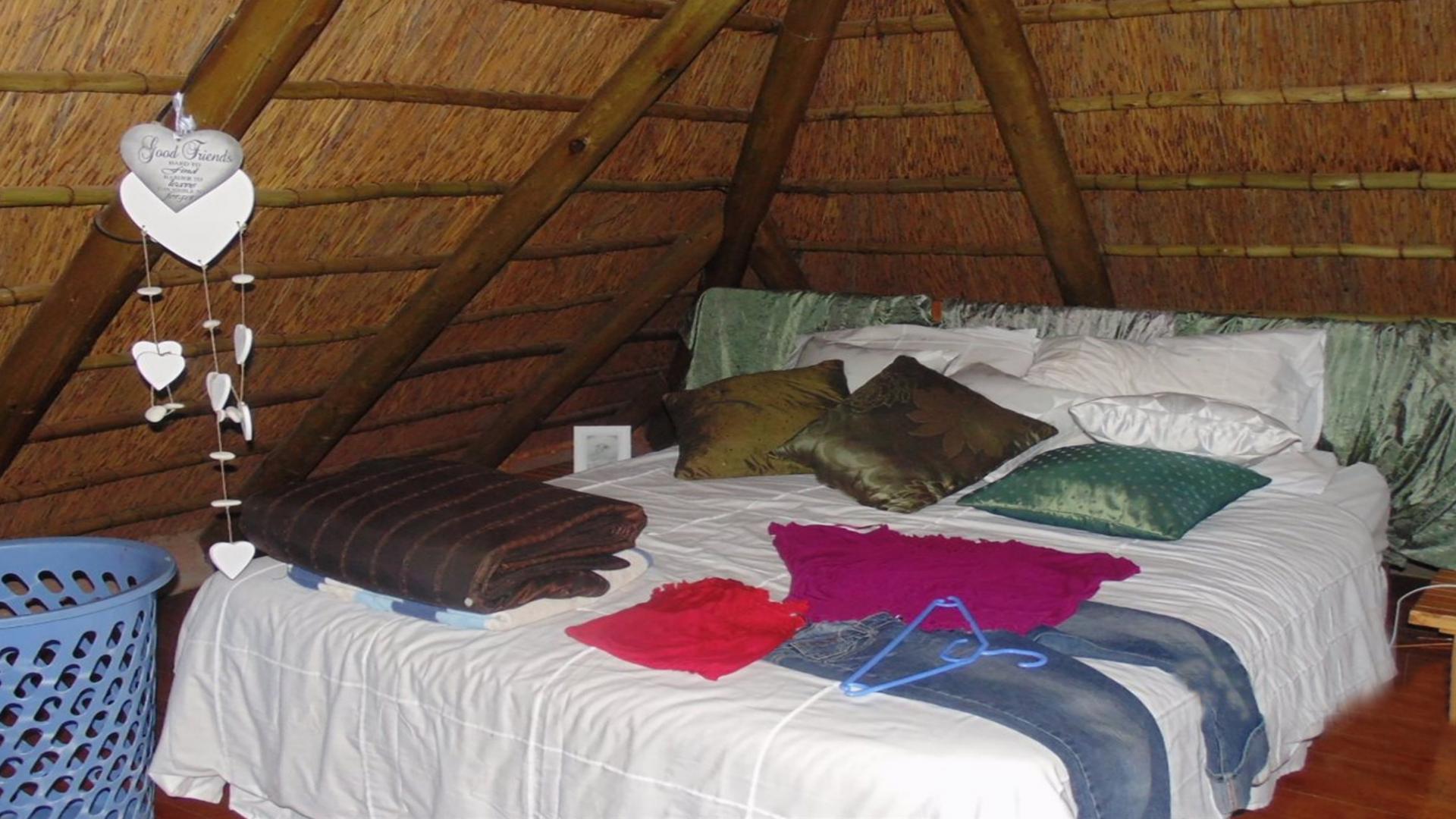 Bed Room 1 of property in Kimberley