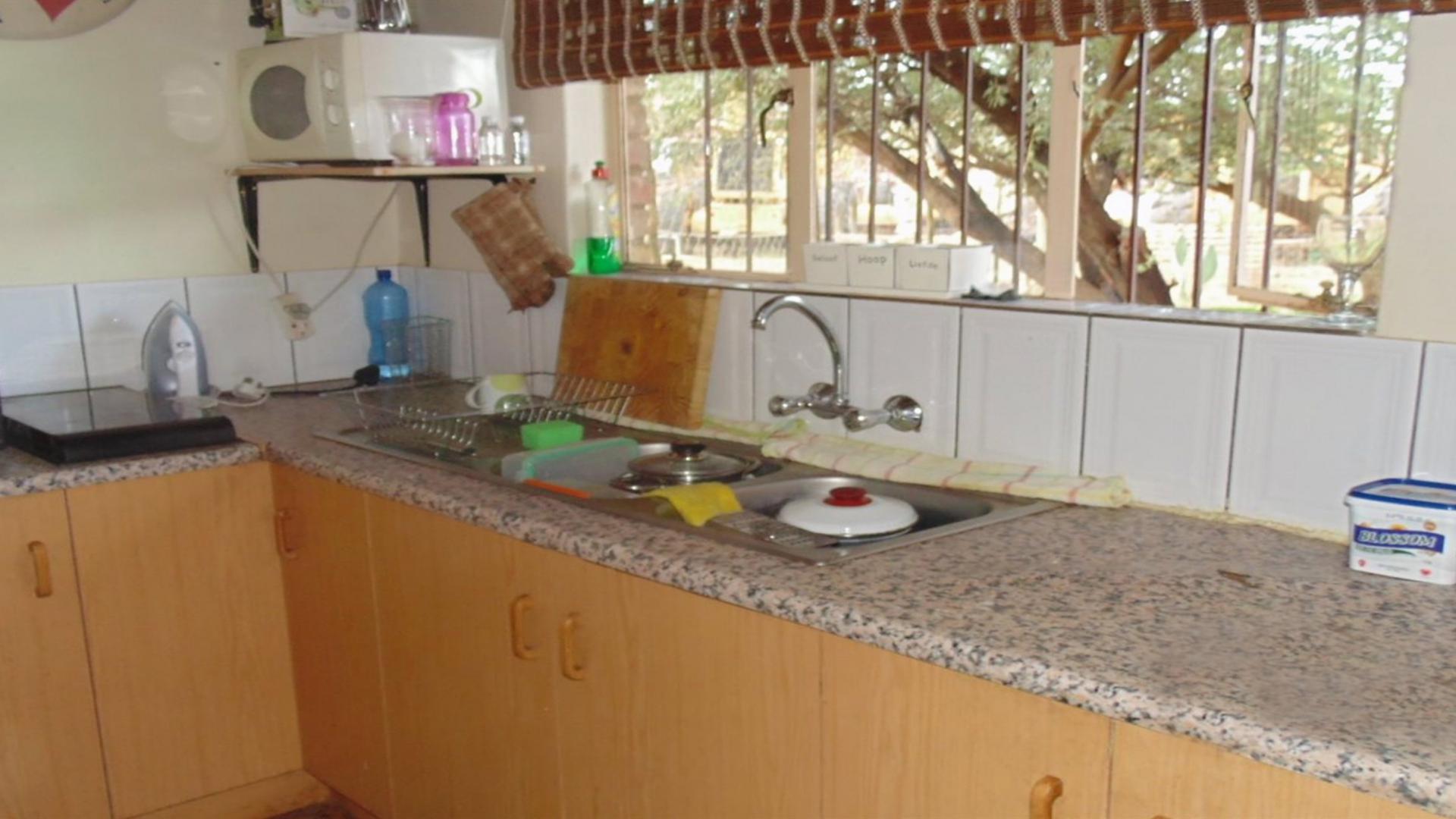 Kitchen of property in Kimberley