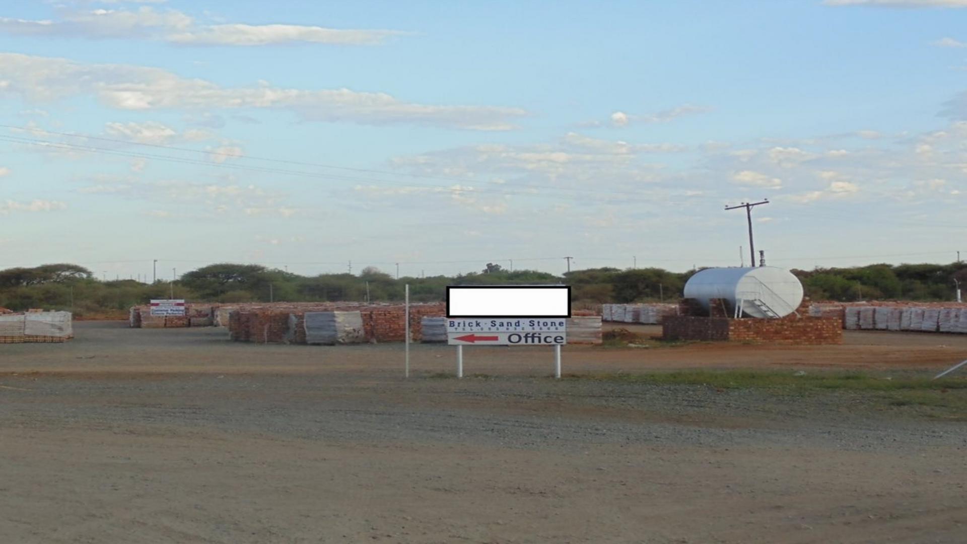 Front View of property in Kimberley