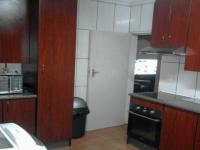 Kitchen - 17 square meters of property in Elspark