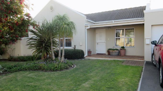 3 Bedroom House for Sale For Sale in Sunningdale - CPT - Private Sale - MR145470