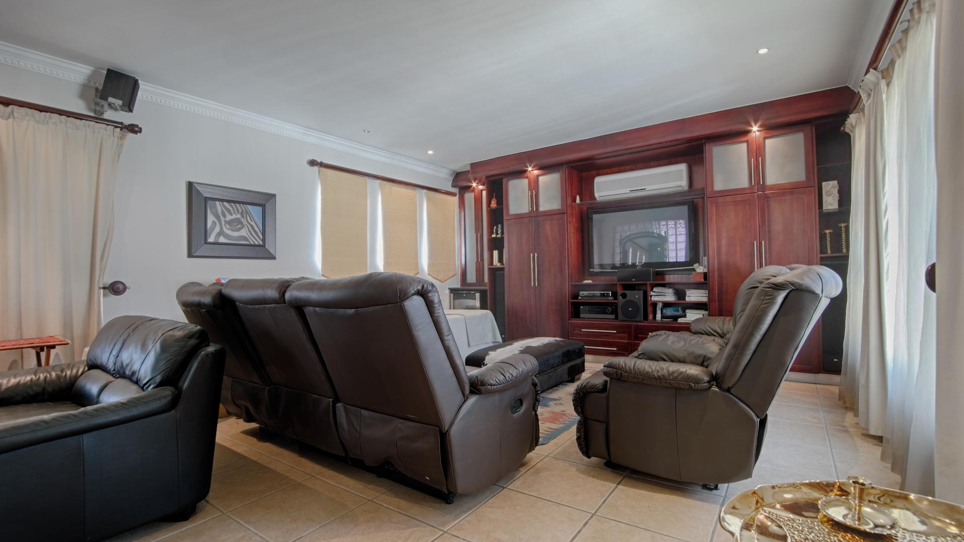 TV Room of property in Woodlands Lifestyle Estate