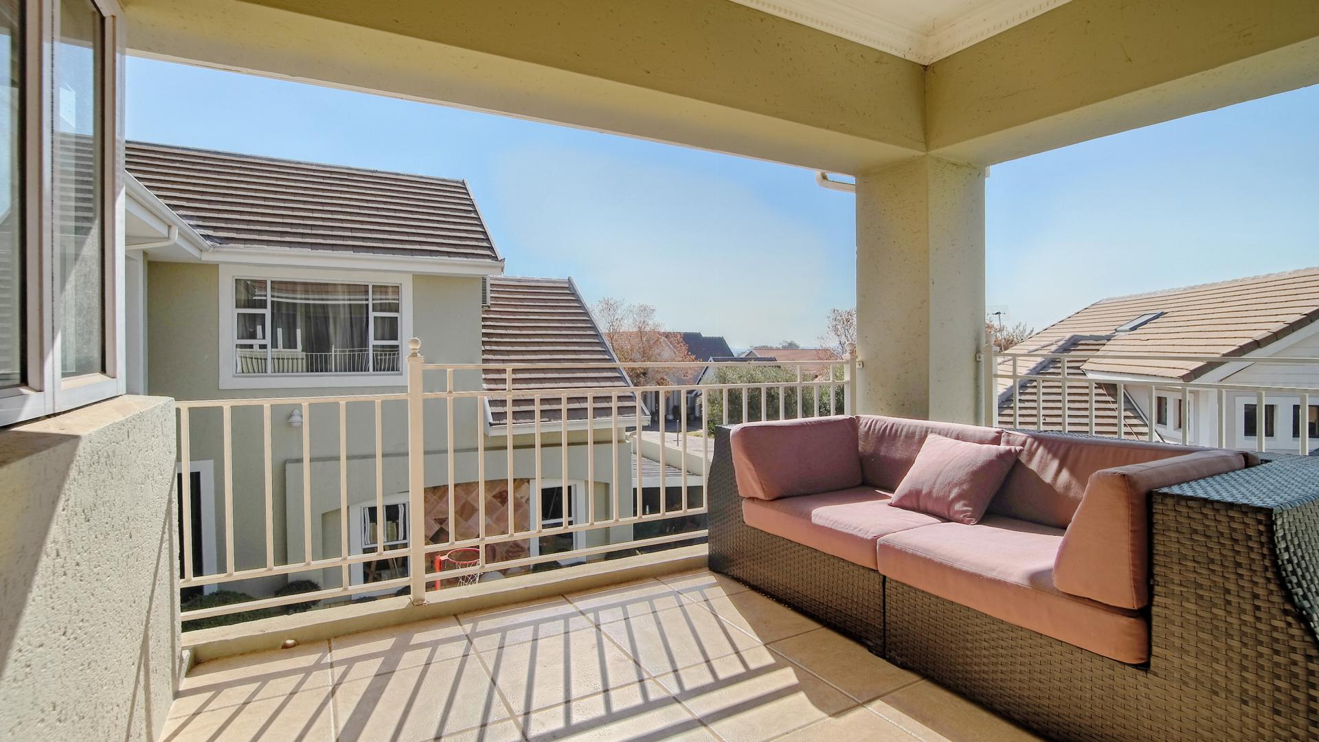 Balcony of property in Woodlands Lifestyle Estate