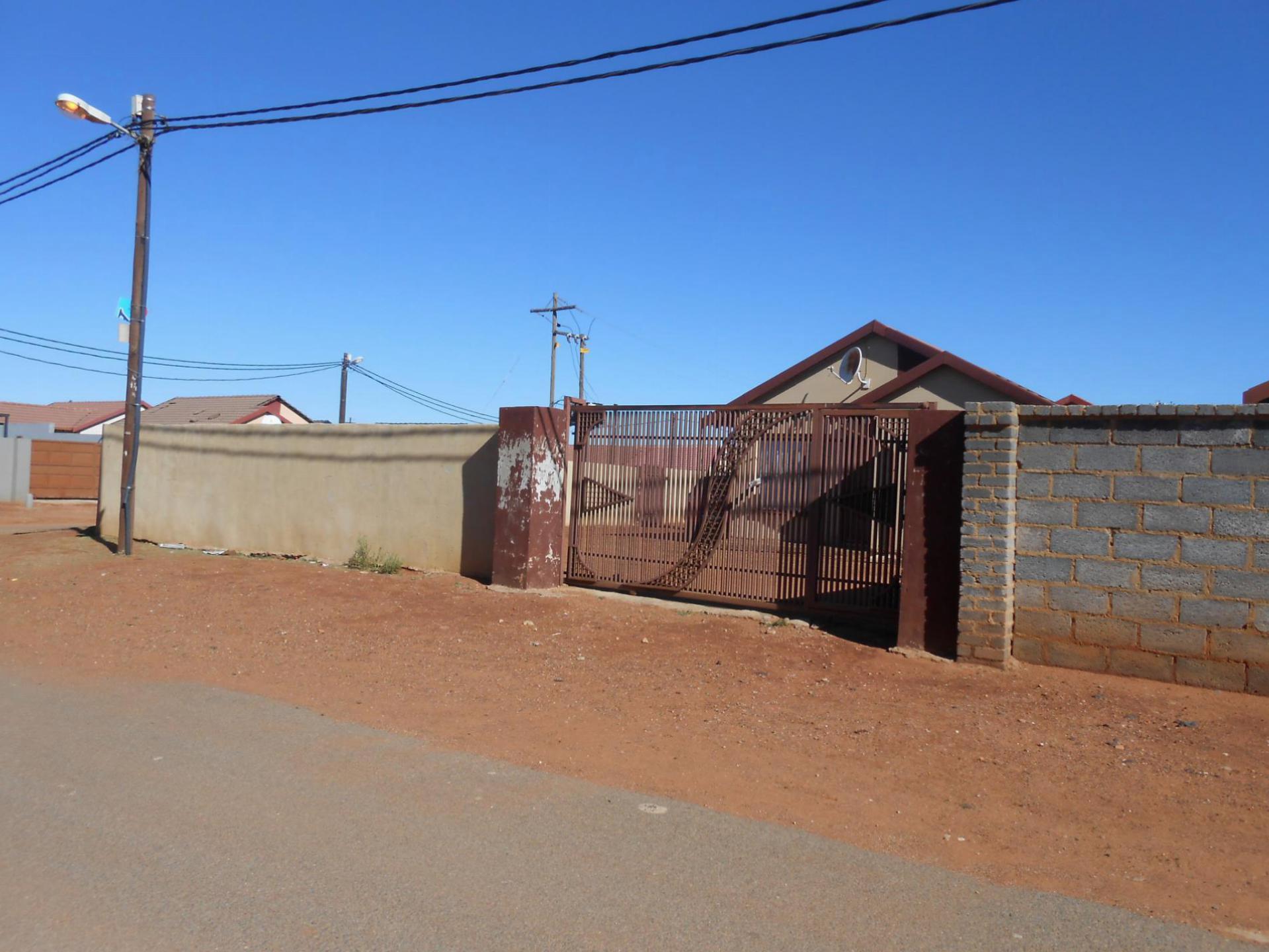 Front View of property in Soweto