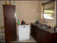 Kitchen - 36 square meters of property in Farrarmere