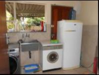 Scullery - 9 square meters of property in Farrarmere