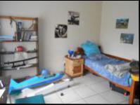 Bed Room 3 - 16 square meters of property in Farrarmere