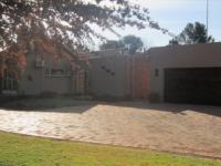 3 Bedroom 3 Bathroom House for Sale for sale in Henley-on-Klip