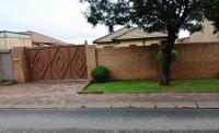 3 Bedroom 2 Bathroom House for Sale for sale in Birch Acres