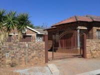 Front View of property in Soshanguve