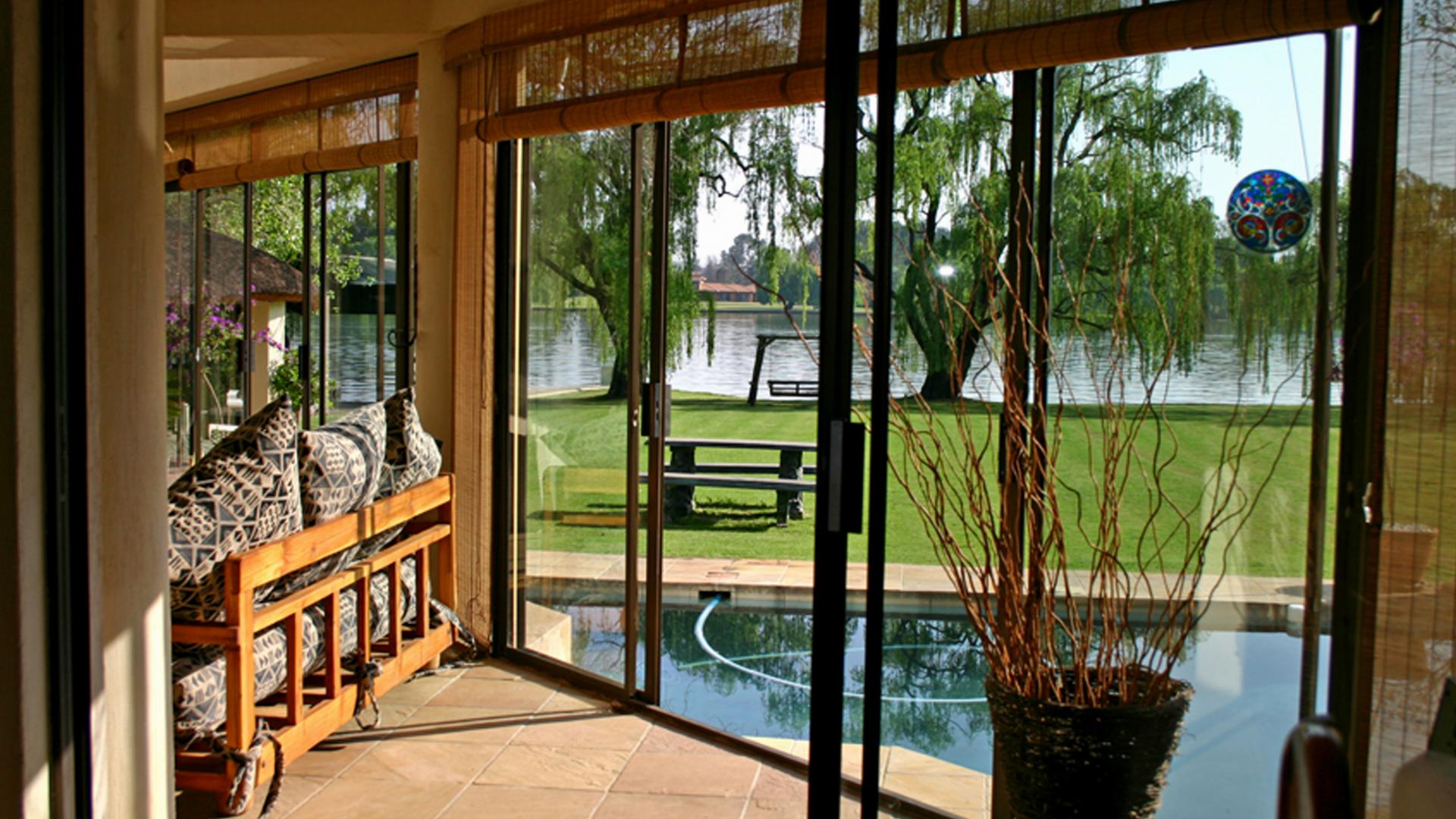 Spaces - 108 square meters of property in Vanderbijlpark