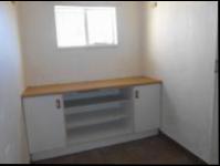 Scullery - 5 square meters of property in Krugersdorp