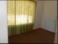 Bed Room 2 of property in Krugersdorp