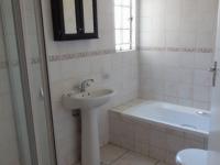 Bathroom 1 - 6 square meters of property in Heidelberg - GP