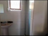 Bathroom 1 of property in Margate