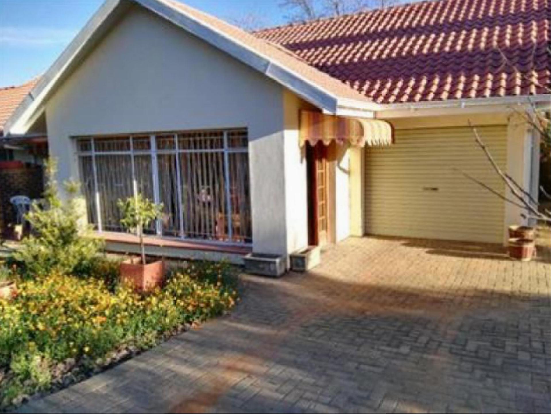 Front View of property in Bloemfontein