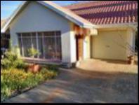 5 Bedroom 2 Bathroom House for Sale for sale in Bloemfontein