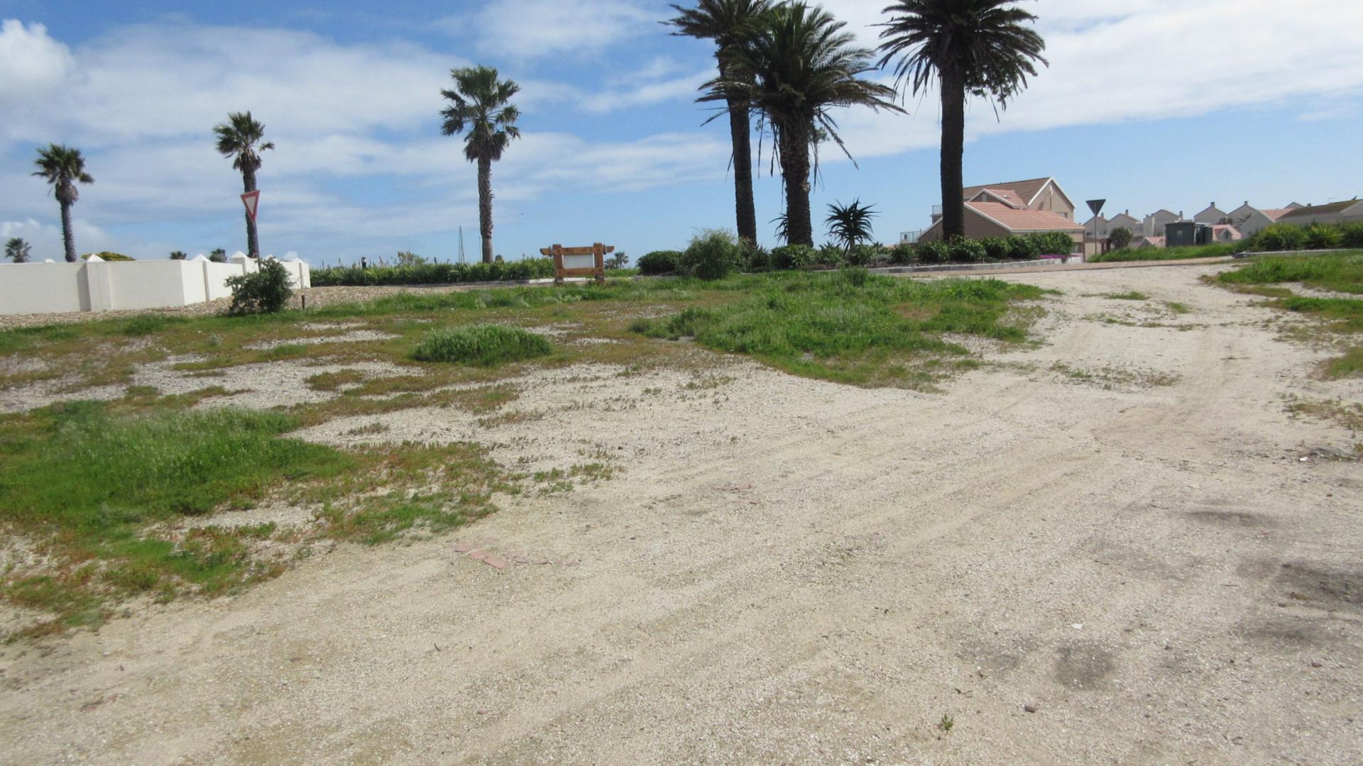 Front View of property in Port Owen