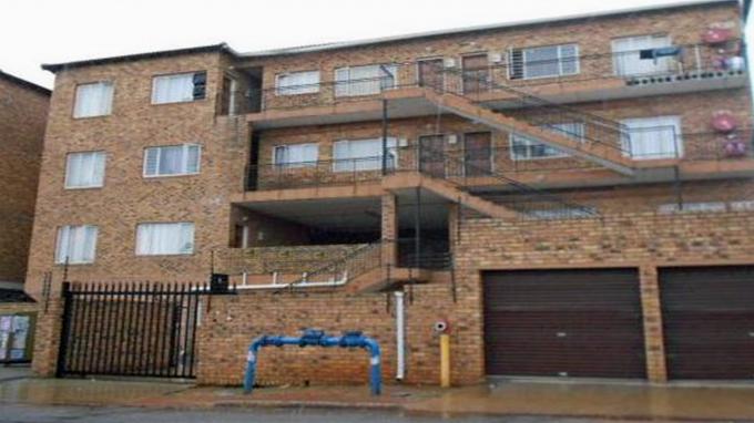 2 Bedroom Apartment for Sale For Sale in Kempton Park - Home Sell - MR146157