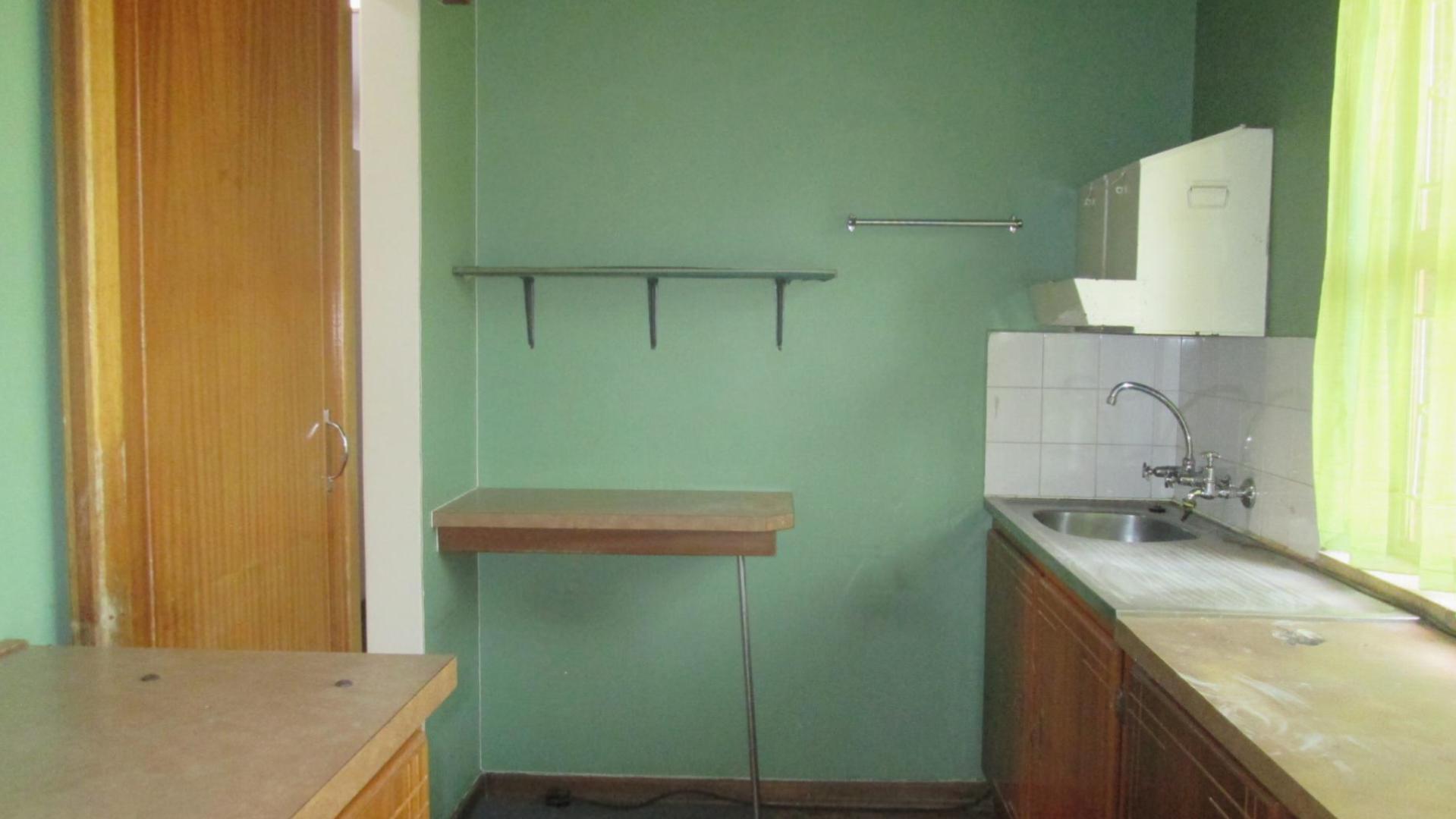 Kitchen - 17 square meters of property in Meyerton