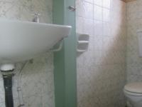 Bathroom 3+ - 14 square meters of property in Meyerton