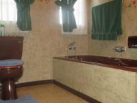 Bathroom 3+ - 14 square meters of property in Meyerton