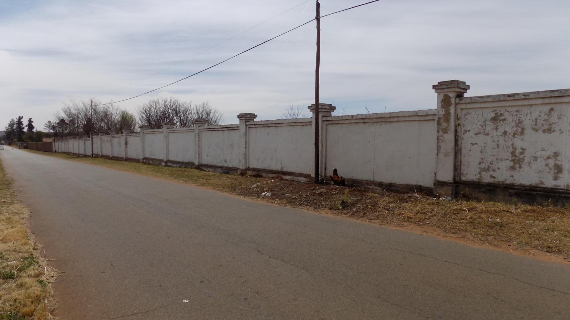 Front View of property in Centurion Golf Estate