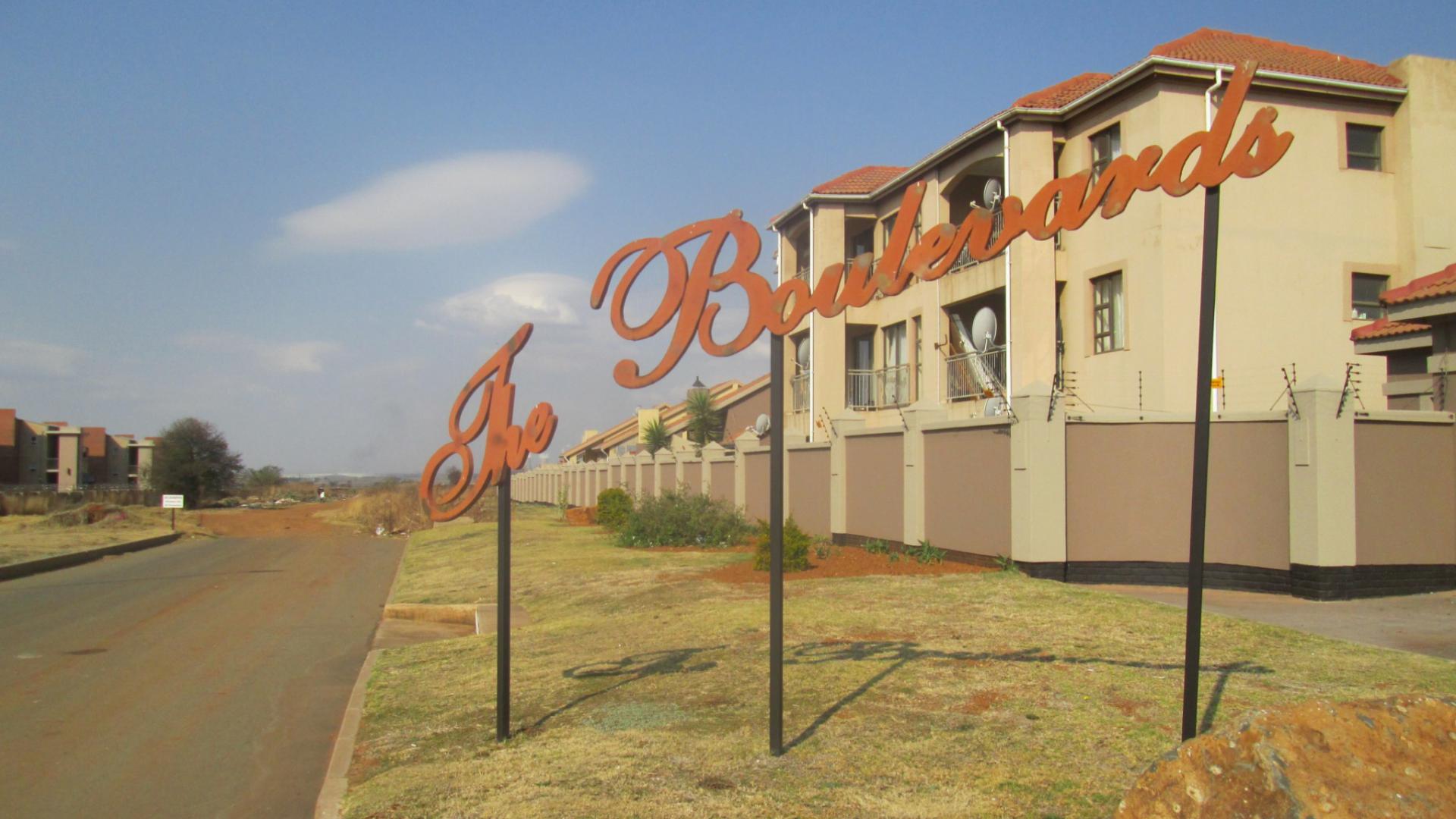 Front View of property in Vanderbijlpark