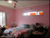Bed Room 2 - 19 square meters of property in Vanderbijlpark