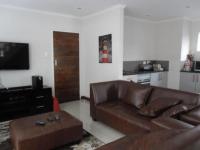 Lounges - 19 square meters of property in Emalahleni (Witbank) 